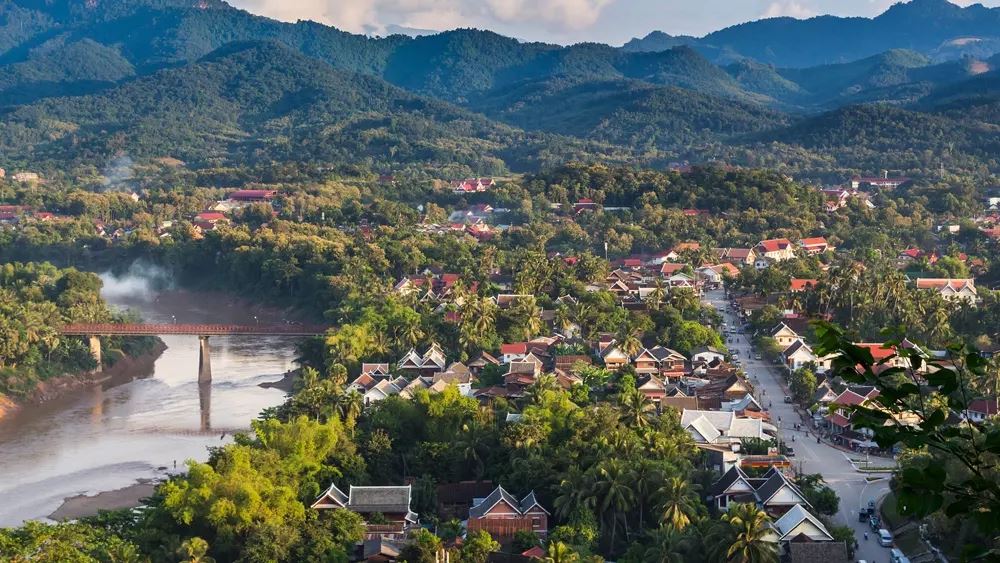 Aplicação do medidor de potência programável Acrel no PDR do Laos